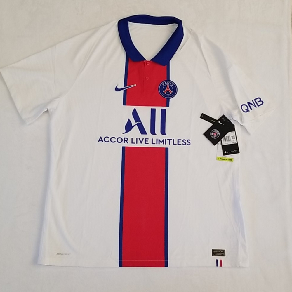 XXL Nike Paris Saint-Germain jersey